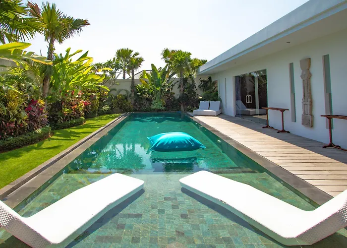 度假居 Villa Juna 3 Bedroom Stylish Seminyak *