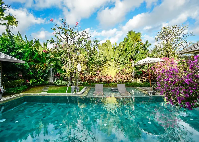 Villa Juna 3 Bedroom Stylish Seminyak 度假居 塞米亚克