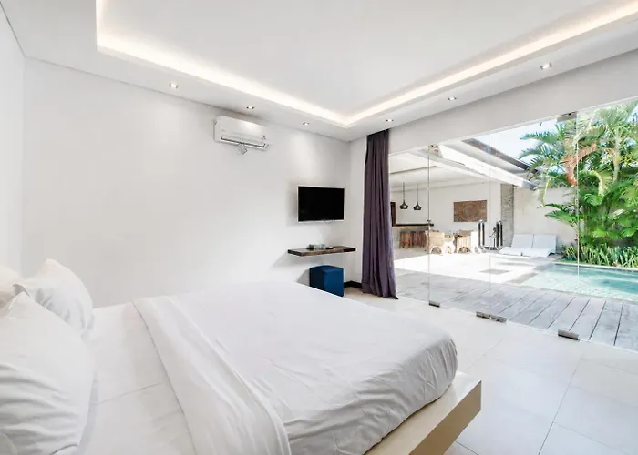 Villa Juna Seminyak