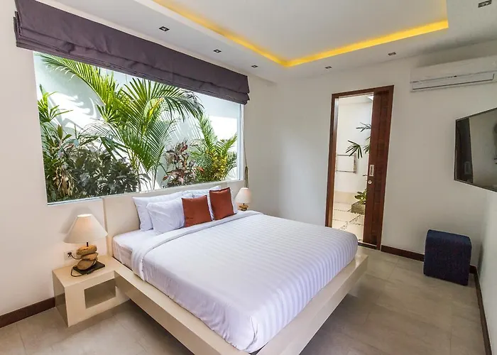 度假居 Villa Juna 3 Bedroom Stylish Seminyak *