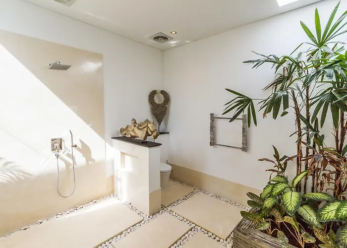 度假居 Villa Juna 3 Bedroom Stylish Seminyak
